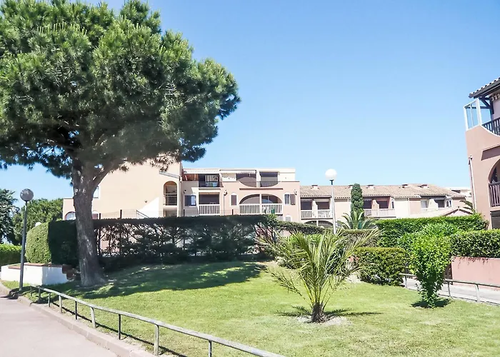 Vakantiehuis Les Coraux-16 By Interhome