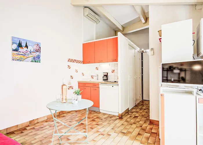 Vakantiehuis Les Coraux-16 By Interhome